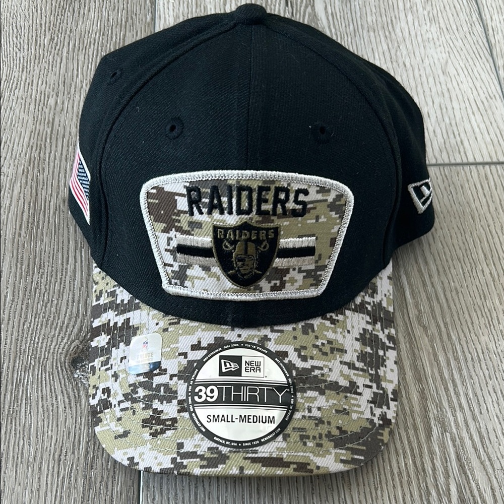 New Era Oakland Raiders Hat Military Edition